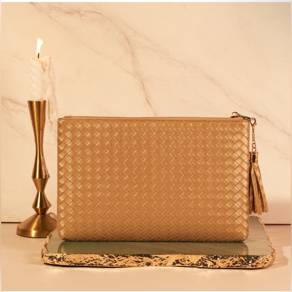 Virginia Wolf Clutch with Tassel